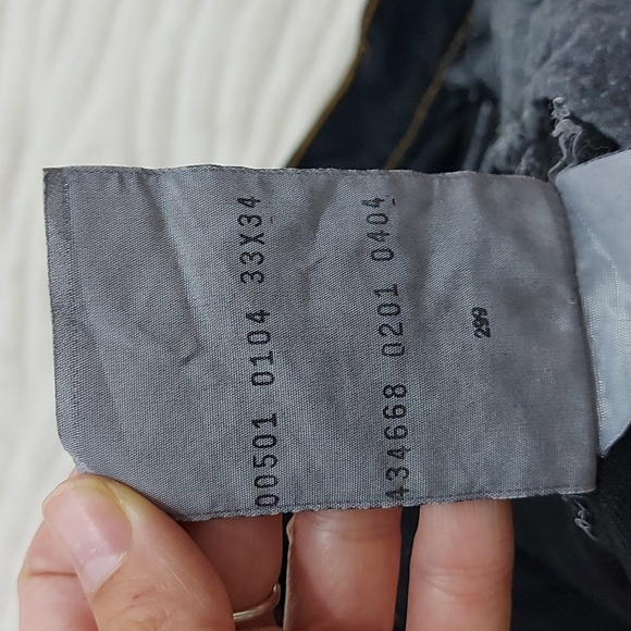 Levis 501 Black Button Fly Distressed Cut Offs - Picture 14 of 16